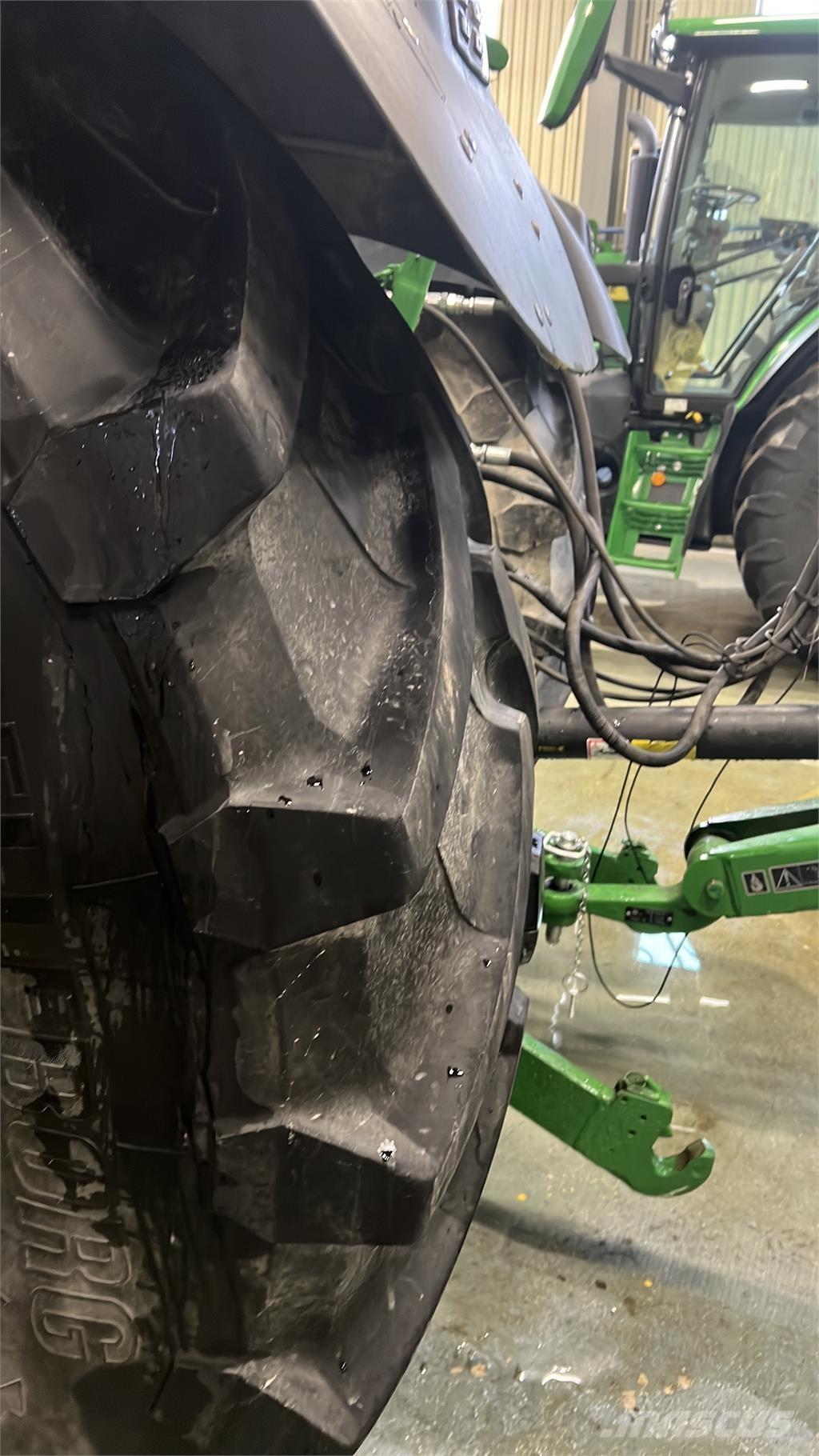 John Deere 6215R Tratores Agrícolas usados