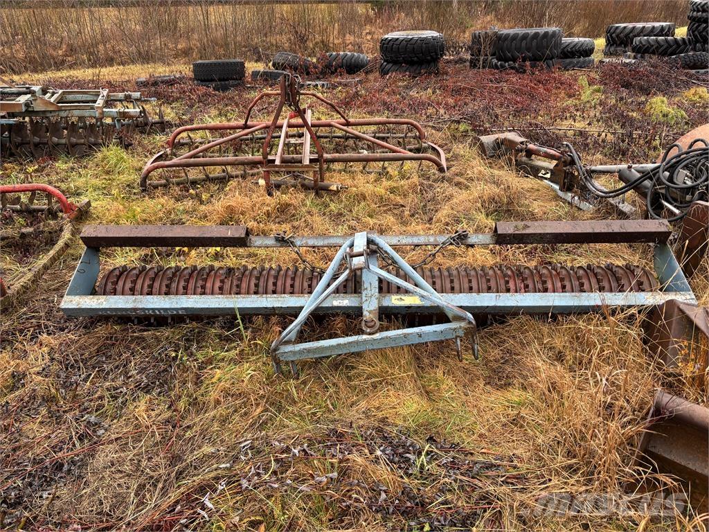 Kongskilde Vält Outras máquinas de lavoura e acessórios