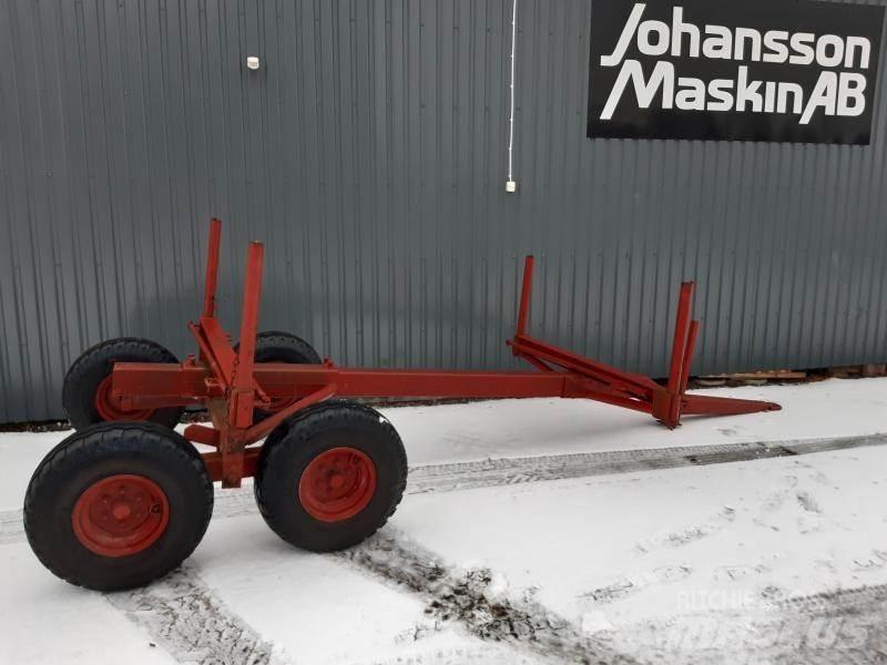  SKOGSVAGN BOGGI Reboques Florestais