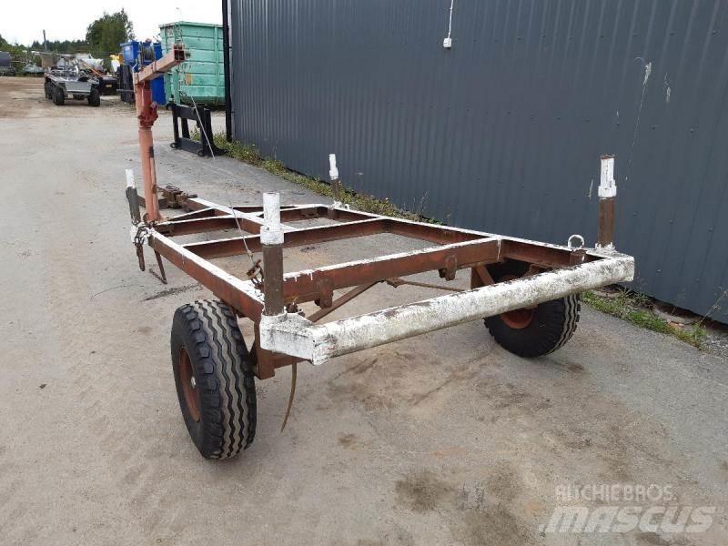  Skogvagn med vinch Reboques Florestais