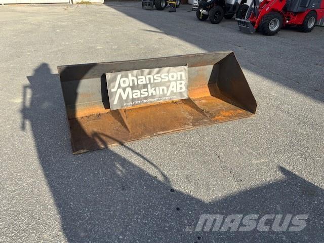  SNÖSKOPA 200 ÅLÖ TYP3 Outros acessórios de tractores