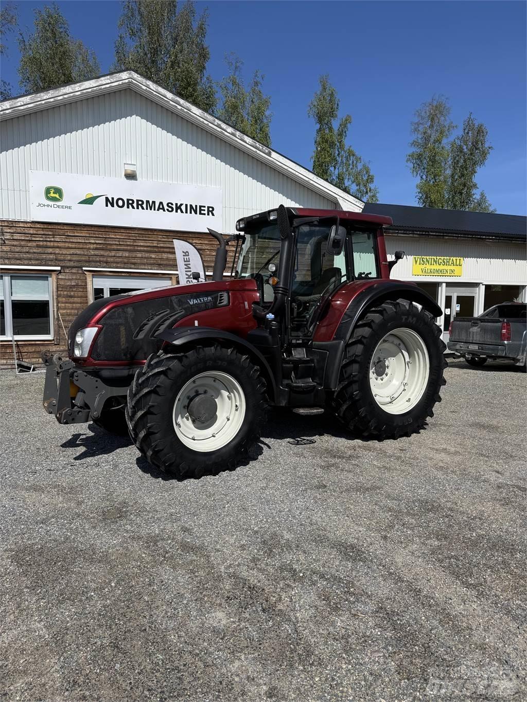 Valtra T203 Direct Tratores Agrícolas usados