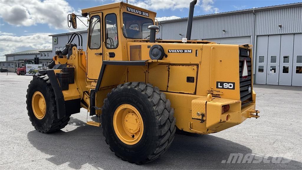 Volvo L90 LASTMASKIN Pás carregadoras de rodas