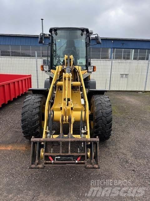 Yanmar V100 HJULLASTARE Pás carregadoras de rodas