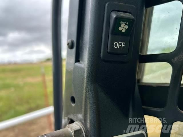 Bobcat T770 Carregadoras de direcção deslizante