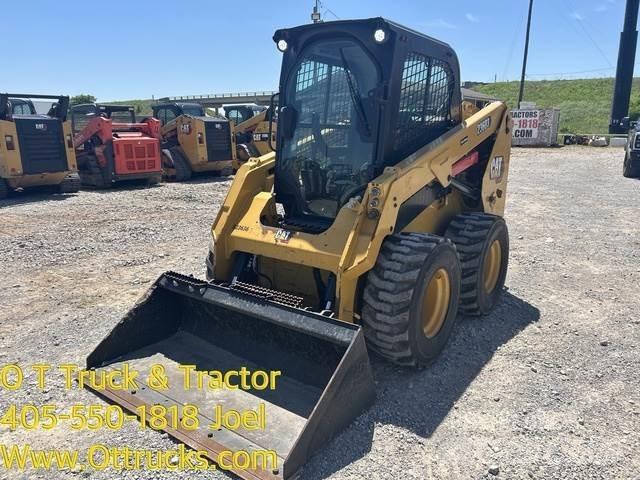 CAT 236D3 Pneus, Rodas e Jantes