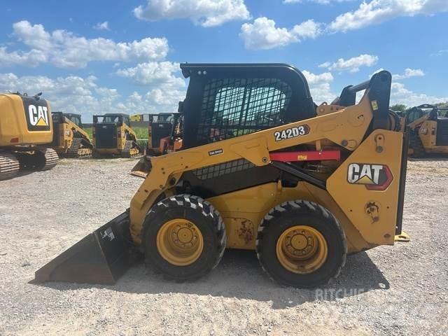 CAT 242D3 Pneus, Rodas e Jantes