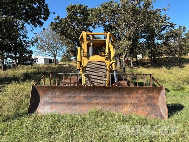 CAT D6D Dozers - Tratores rastos
