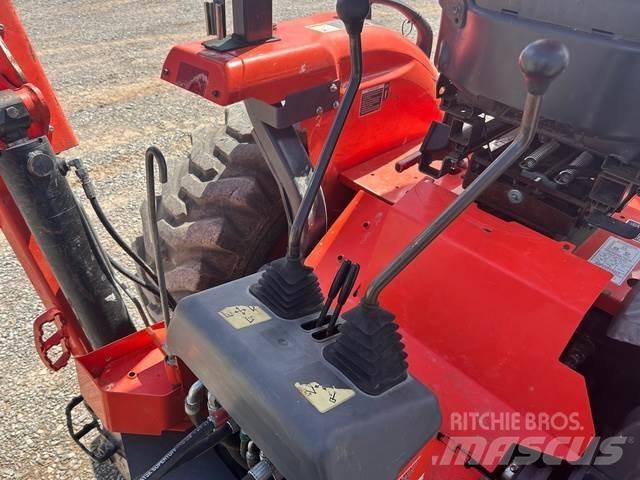 Kubota L47 Retroescavadoras