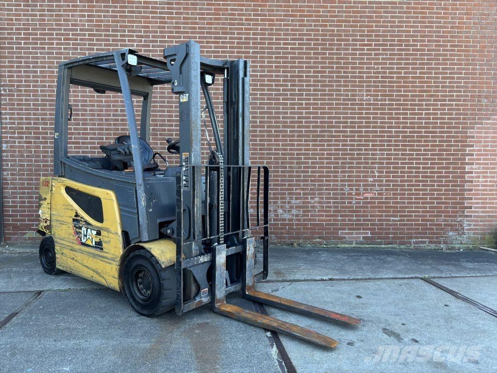 CAT 2EP5000 Empilhadores eléctricos
