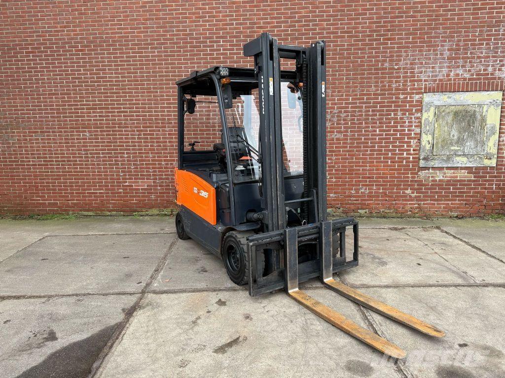 Doosan B35X-7 Empilhadores eléctricos