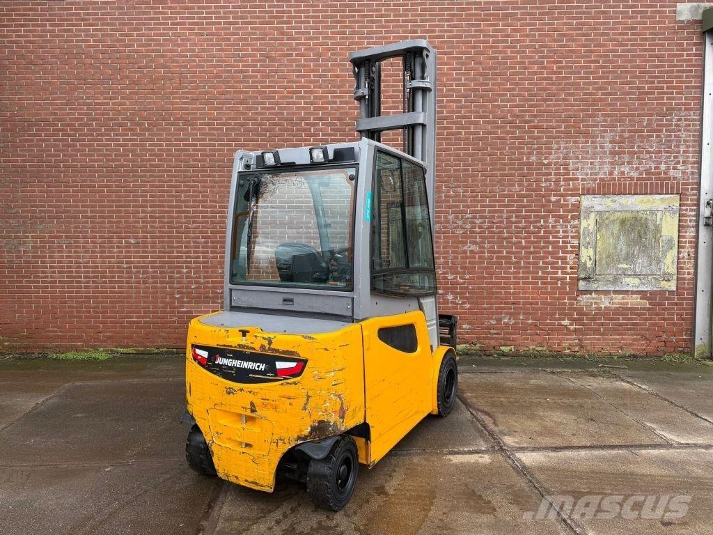 Jungheinrich EFG430 Empilhadores eléctricos