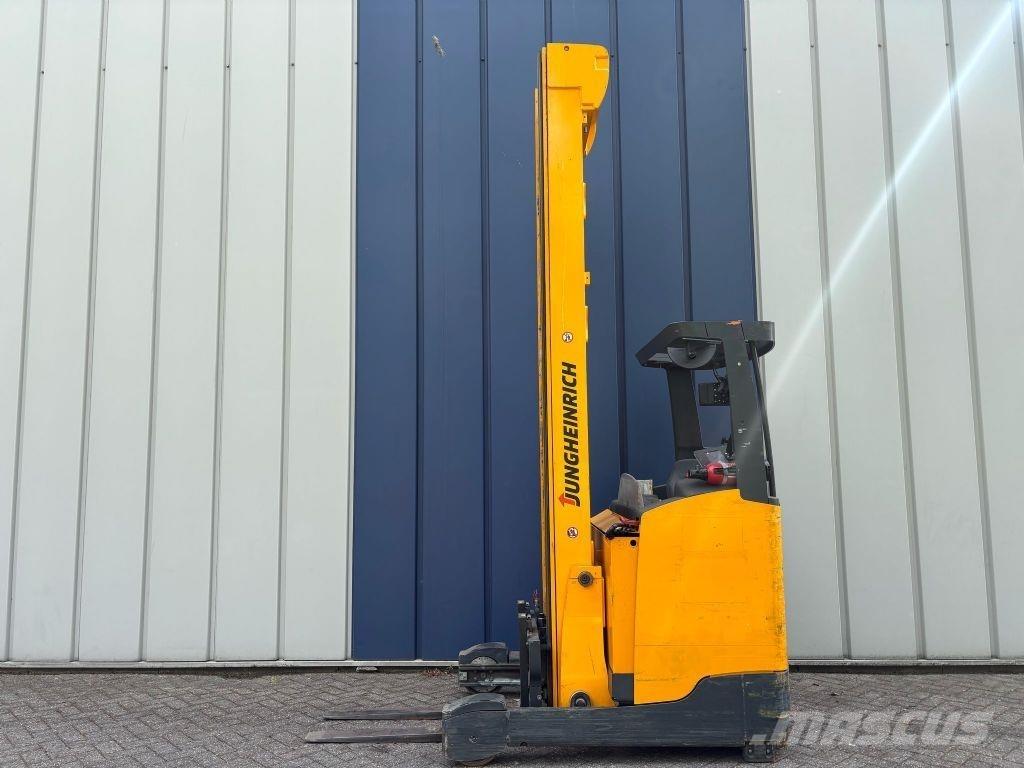 Jungheinrich ETV 216 Empilhadores Elevadores