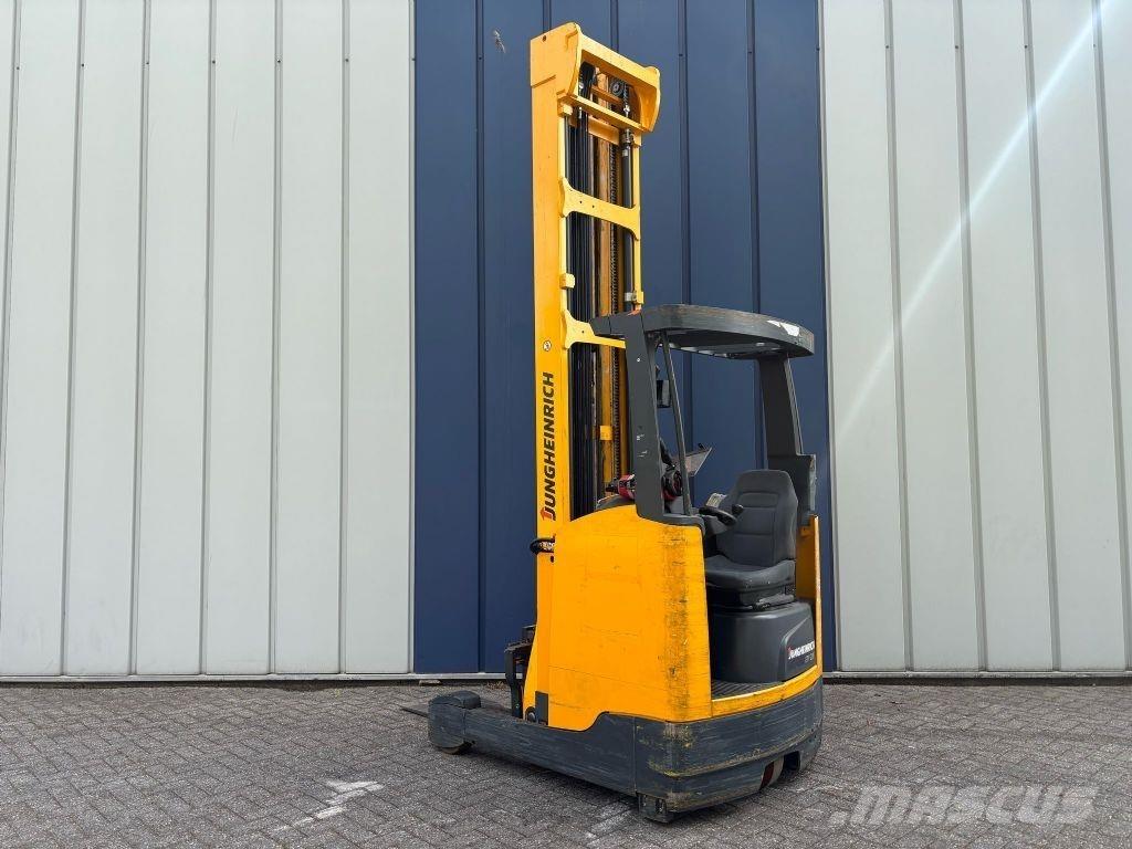 Jungheinrich ETV 216 Empilhadores Elevadores