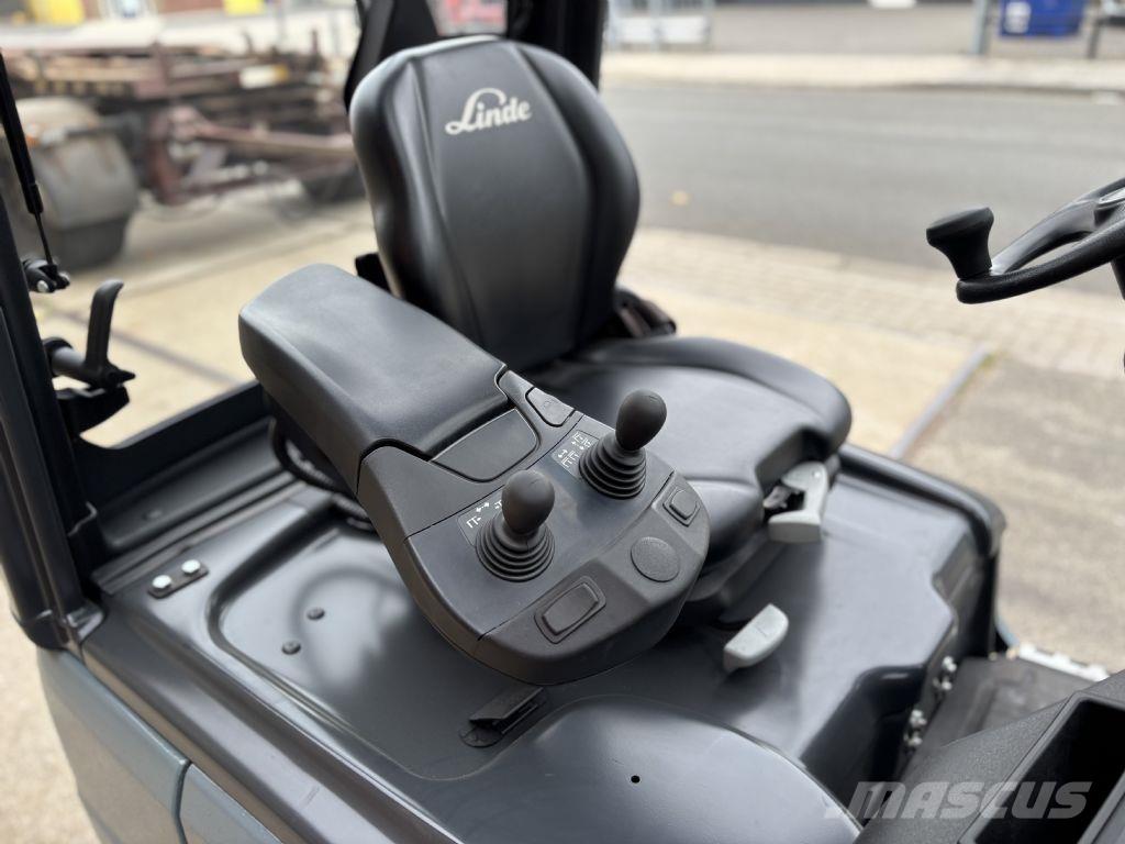 Linde E14-02 Empilhadores eléctricos