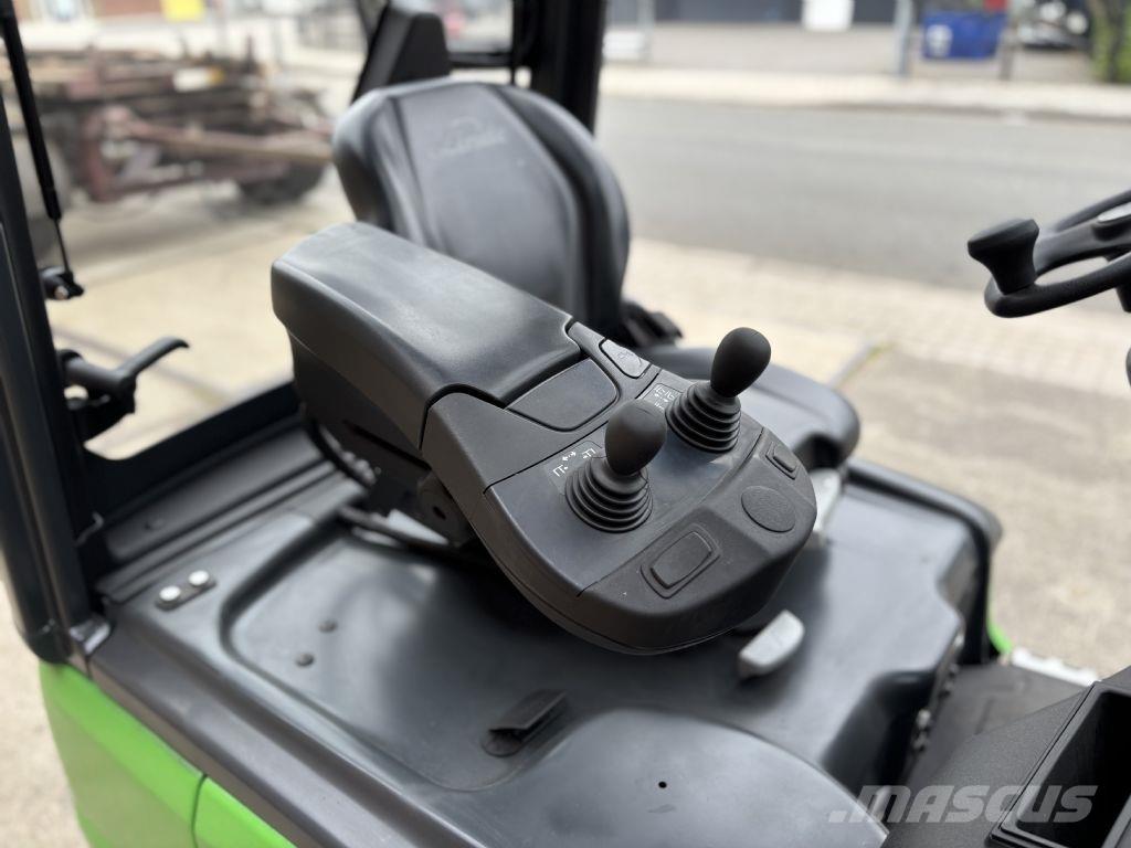 Linde E14-02 Empilhadores eléctricos