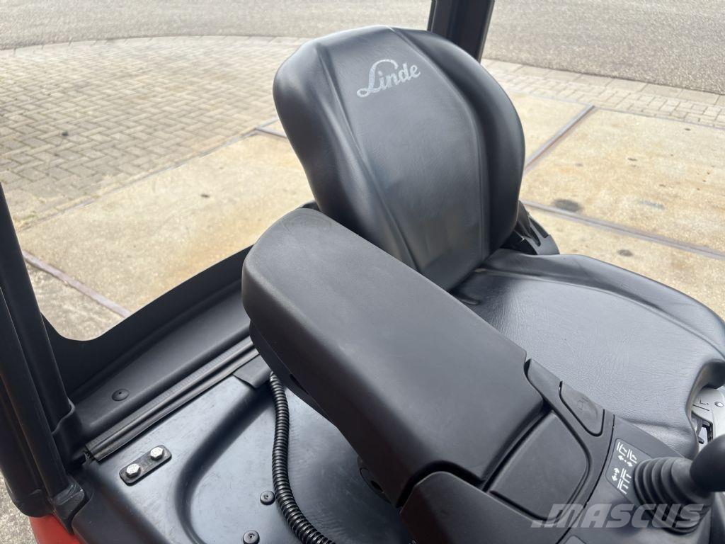 Linde E15-02 Empilhadores eléctricos