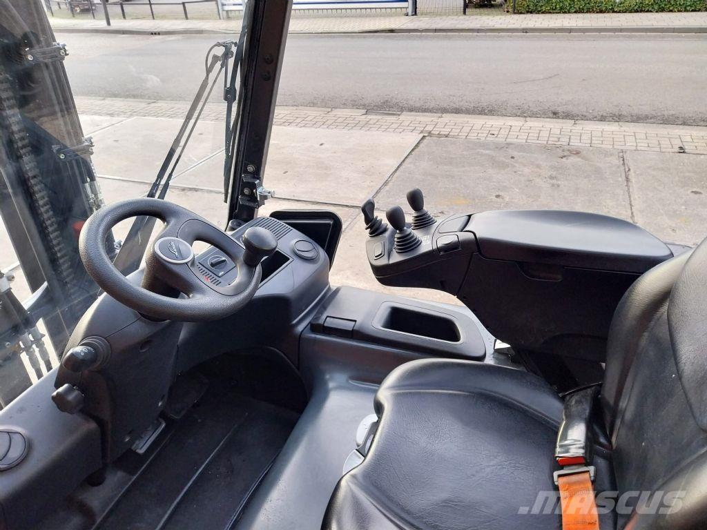 Linde E25-01 Empilhadores eléctricos