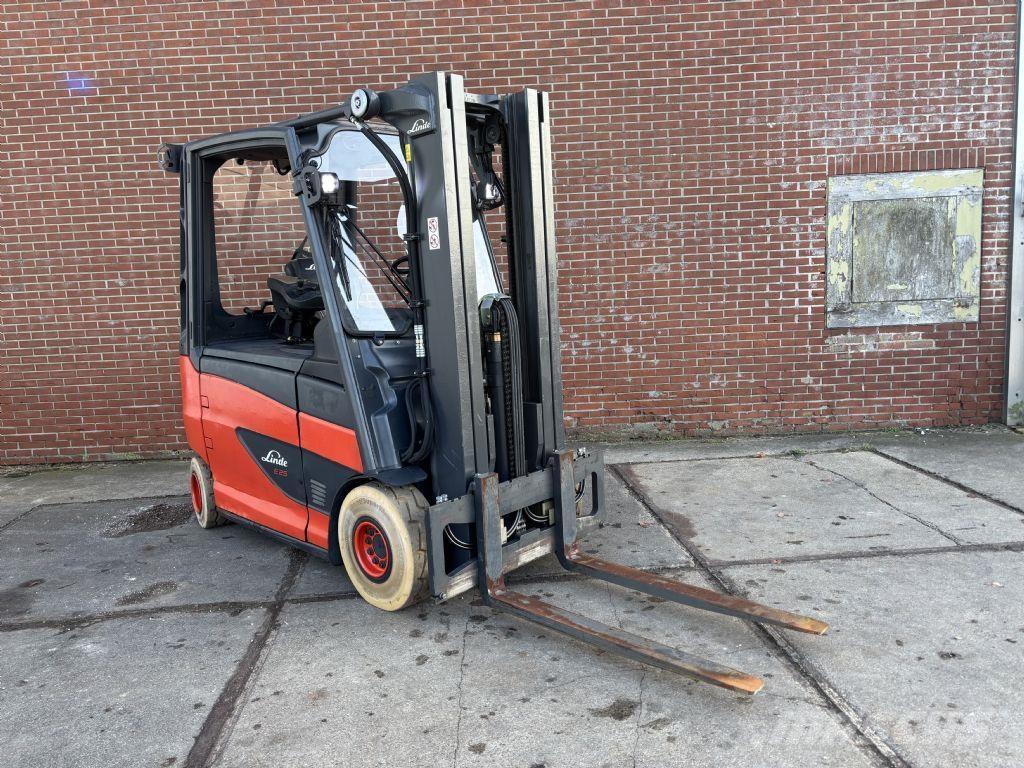 Linde E25HL-01/600 Empilhadores eléctricos