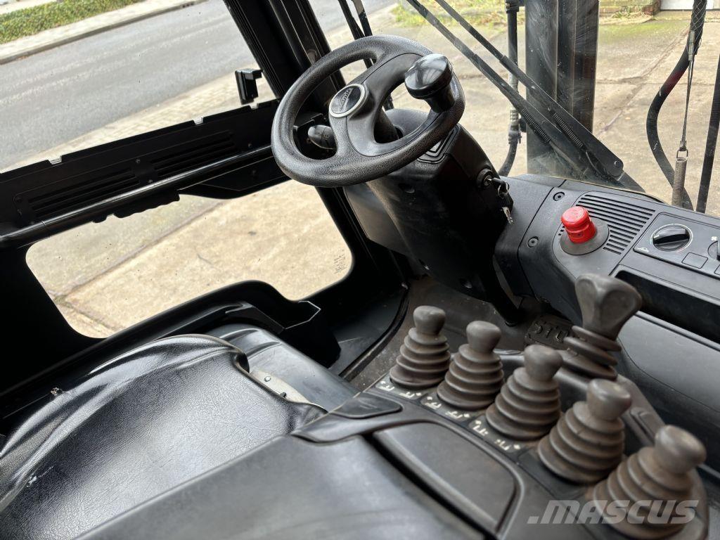 Linde E25L-01 Empilhadores eléctricos