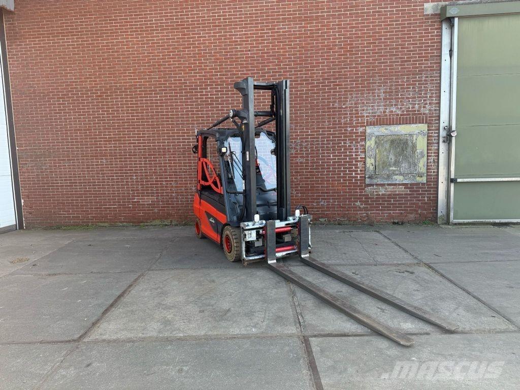 Linde E30-01 Empilhadores eléctricos