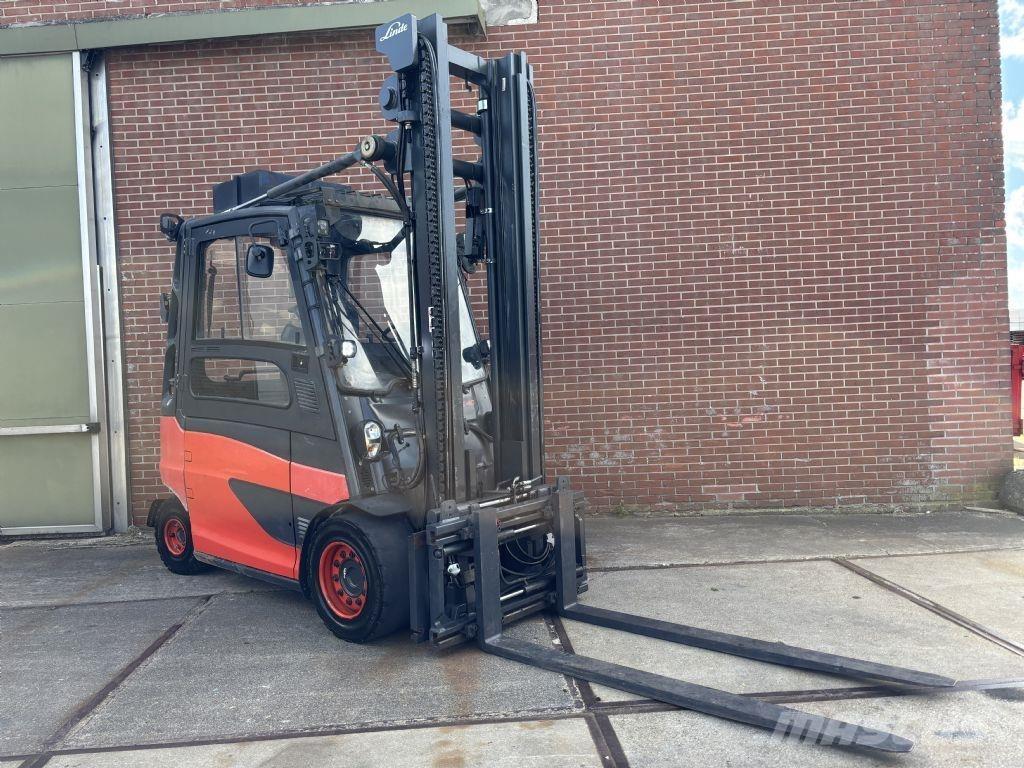 Linde E40HL-01/600 Empilhadores eléctricos
