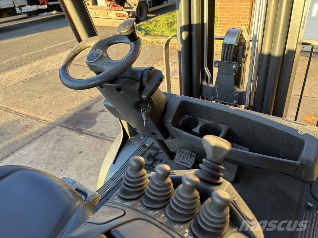 Linde H35T Empilhadores a gás