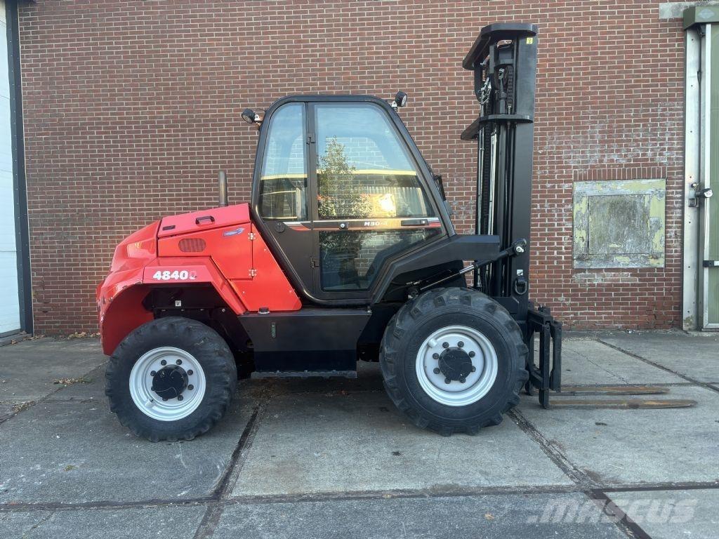 Manitou M30-4 Empilhadores todo-terreno
