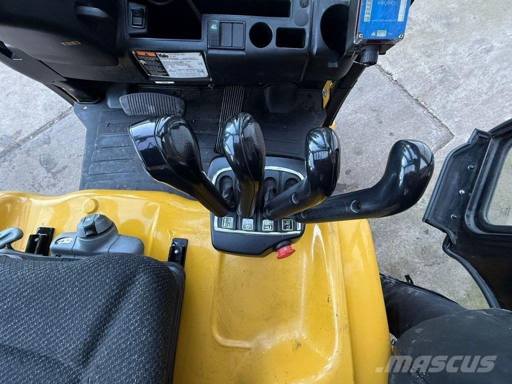 Yale ERP35VL F2945 Empilhadores eléctricos