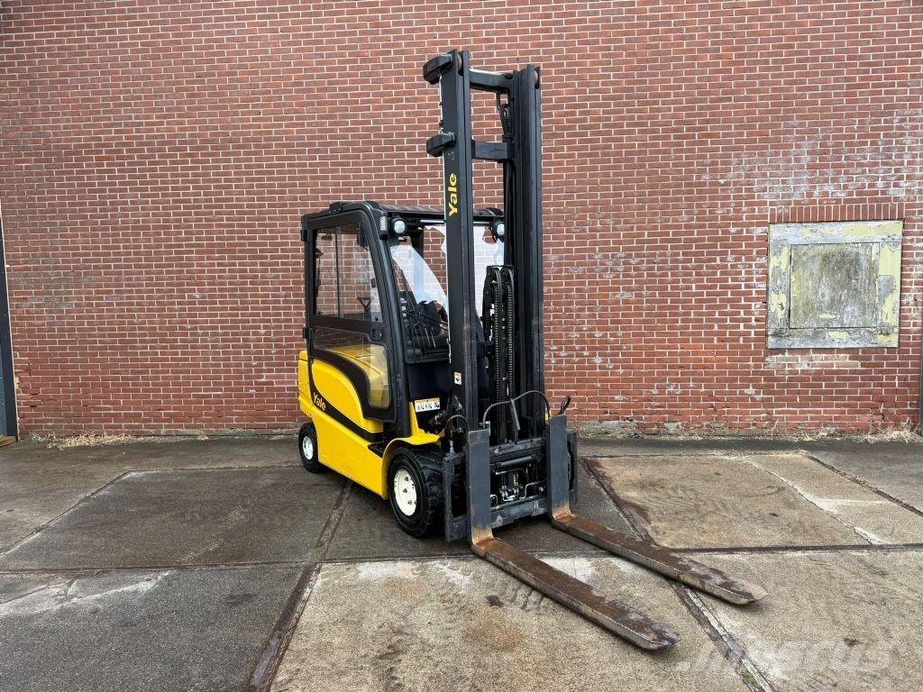 Yale ERP35VL F2945 Empilhadores eléctricos