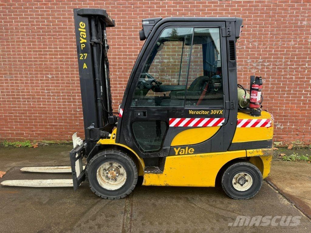 Yale GLP30VX Empilhadores a gás