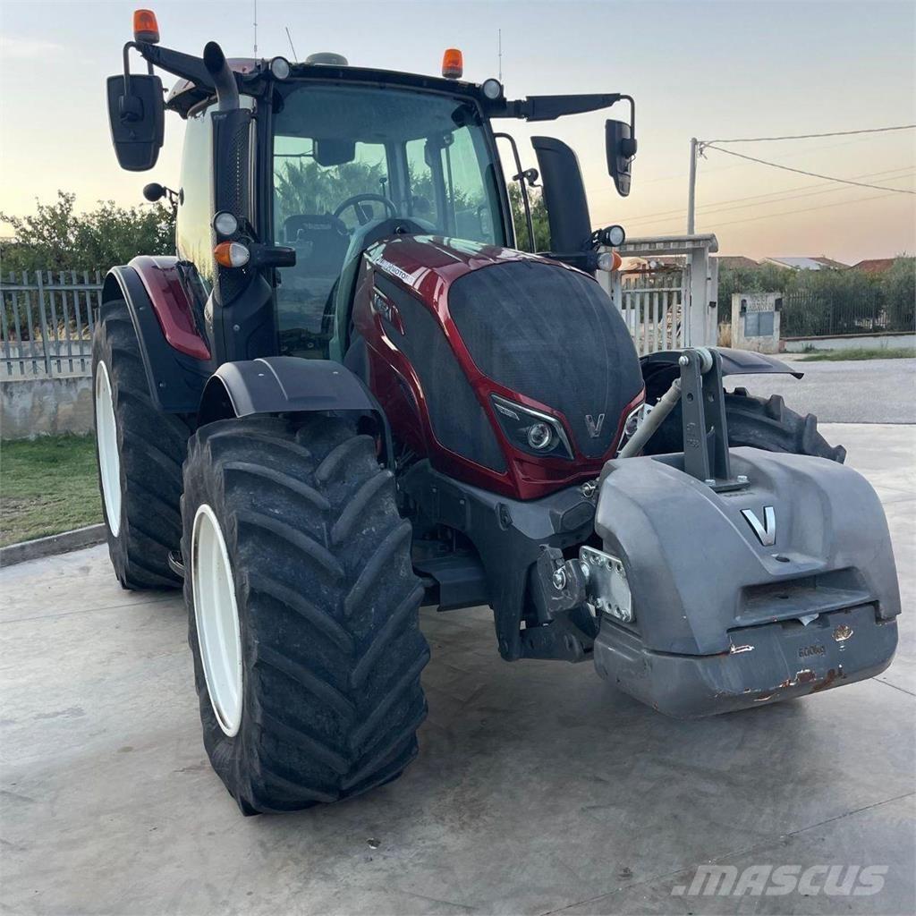 Valtra N174 Tratores Agrícolas usados