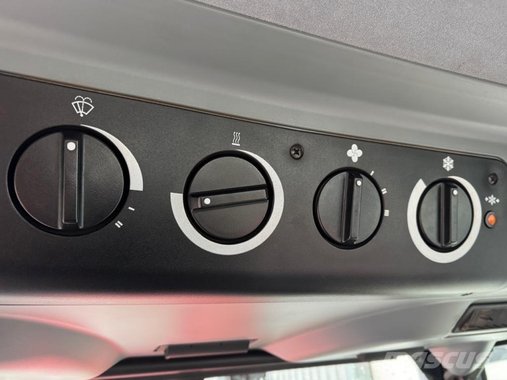 CASE MX 135 Tratores Agrícolas usados