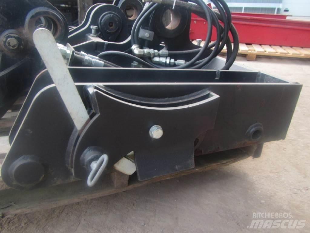 JCB  Outros acessórios de tractores