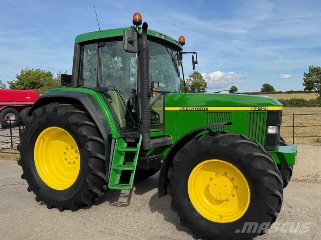 John Deere 6910 Tratores Agrícolas usados