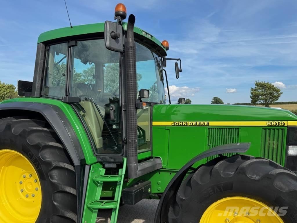 John Deere 6910 Tratores Agrícolas usados