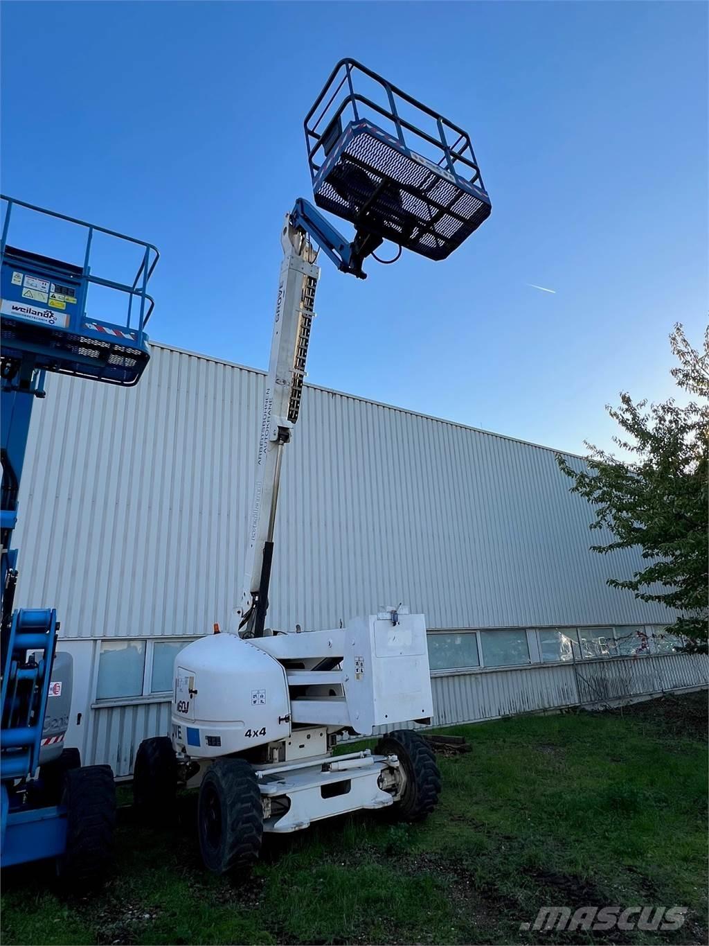 Grove A 60 J Elevadores braços articulados
