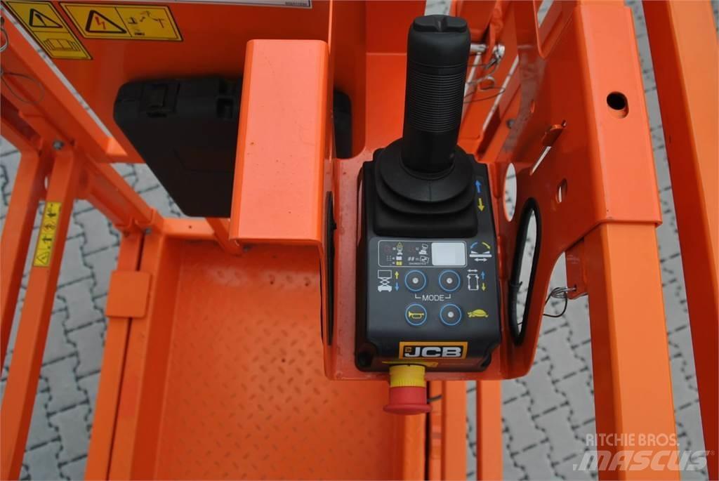 JCB S1530E Elevadores de tesoura