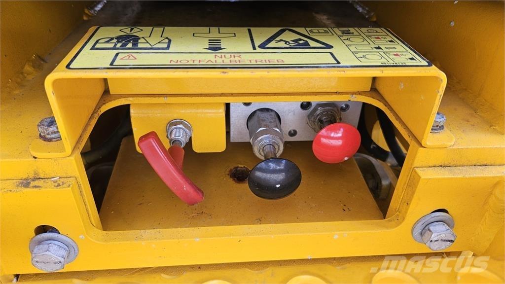 JCB S1930E Plataformas aéreas montadas em atrelados