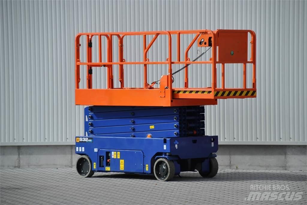 JCB S3246E ED Elevadores de tesoura
