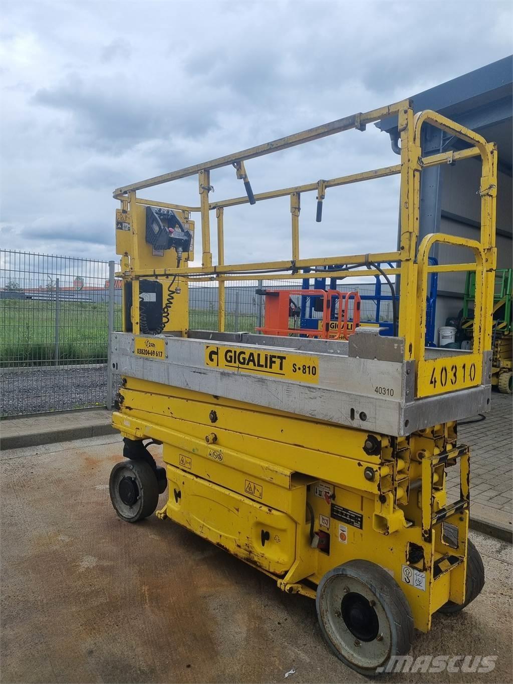 JLG 2030 ES Elevadores de tesoura