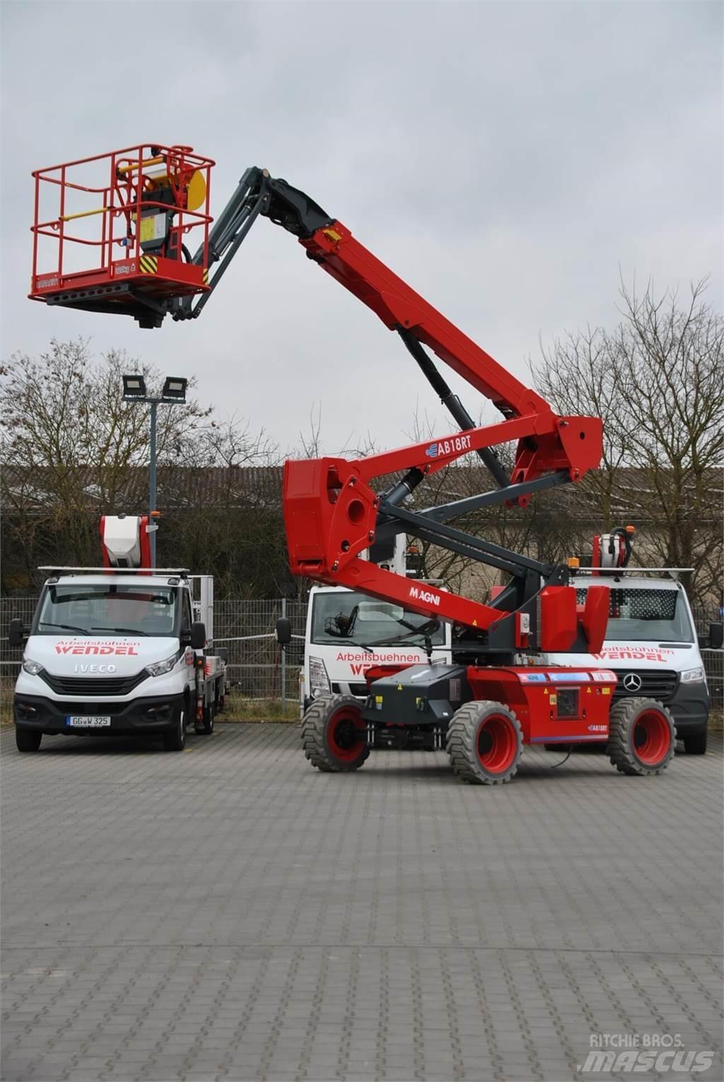 Magni EAB18RT Elevadores braços articulados