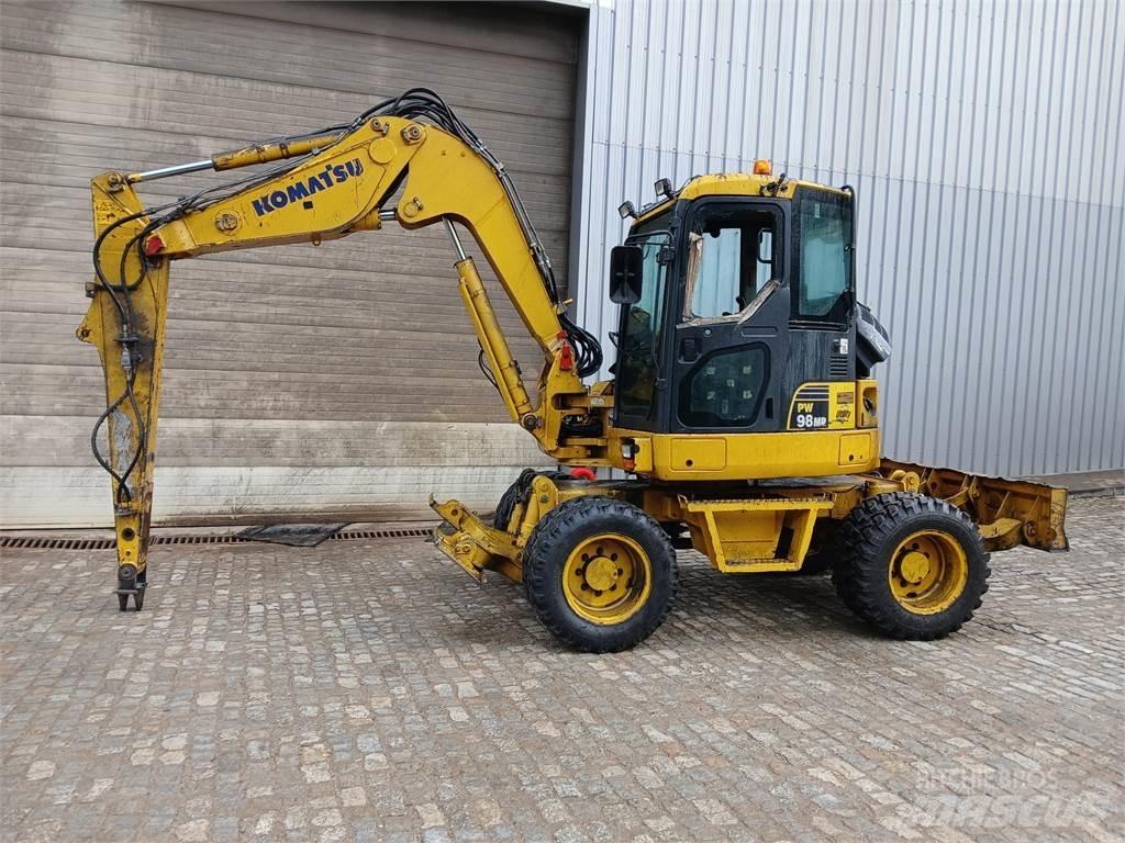 Komatsu PW98MR-6 Escavadoras de rodas