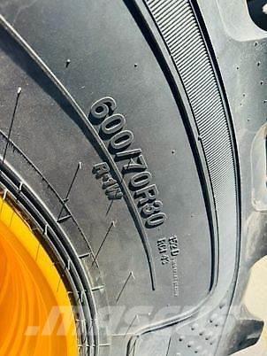 JCB FASTRAC 4220 Tratores Agrícolas usados