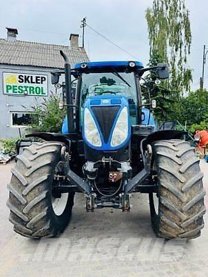New Holland T7.210RC Tratores Agrícolas usados