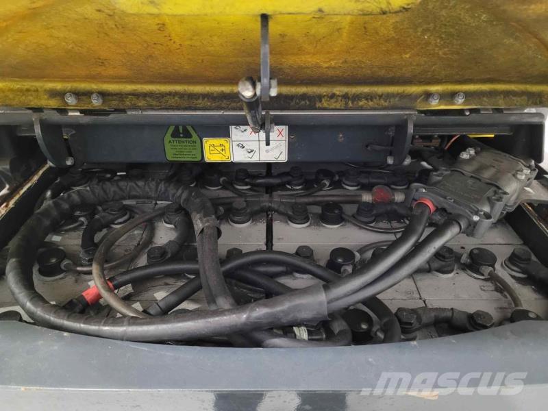 Aisle-Master 20WHE Empilhadores de via estreita