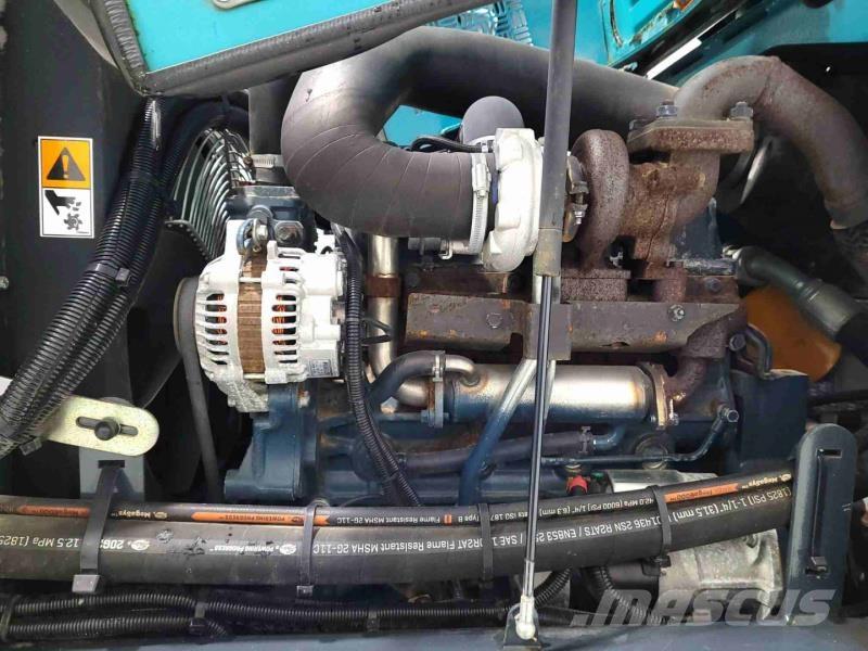 Combilift C6000 Empilhadores de 4 vias