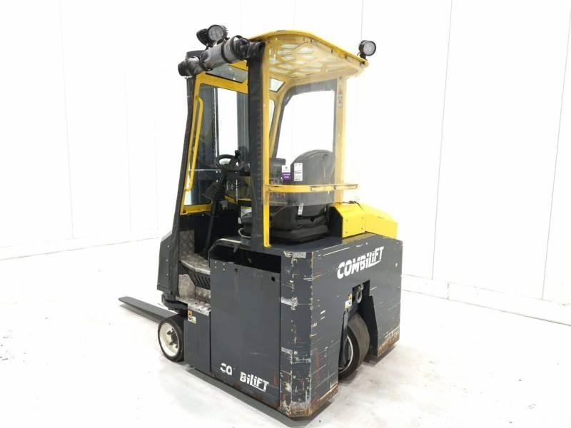 Combilift CBE3000 Empilhadores de 4 vias