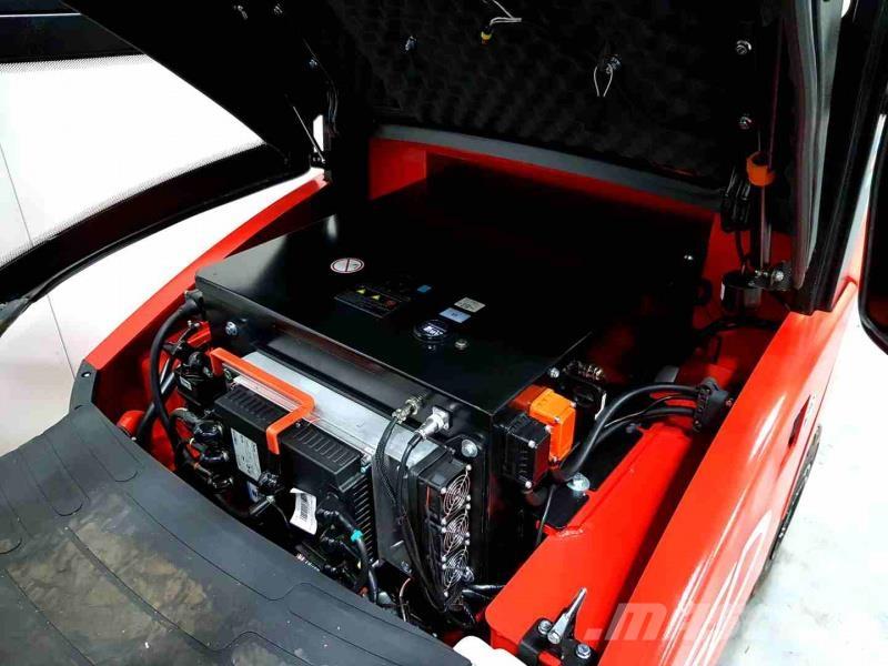 EP EFL253B 205 FC RENTAL Empilhadores eléctricos