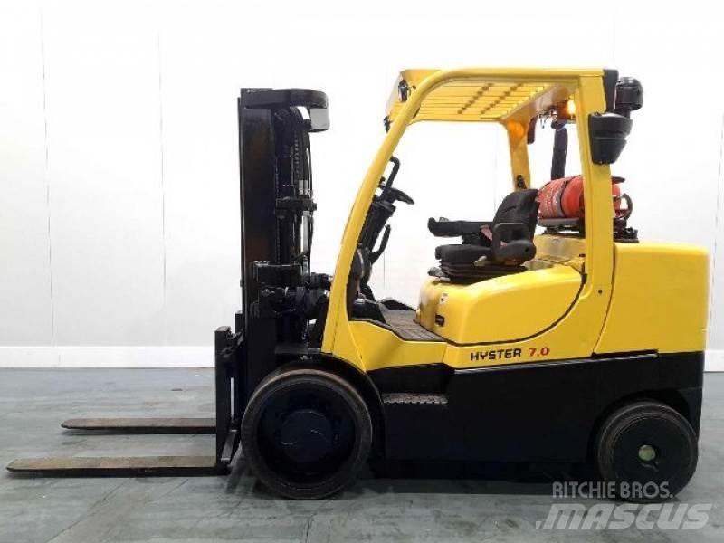 Hyster S7.00FT Empilhadores a gás